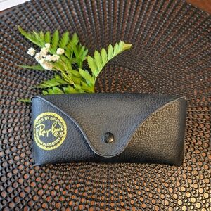Ray-Ban Sunglasses Case Black Leather